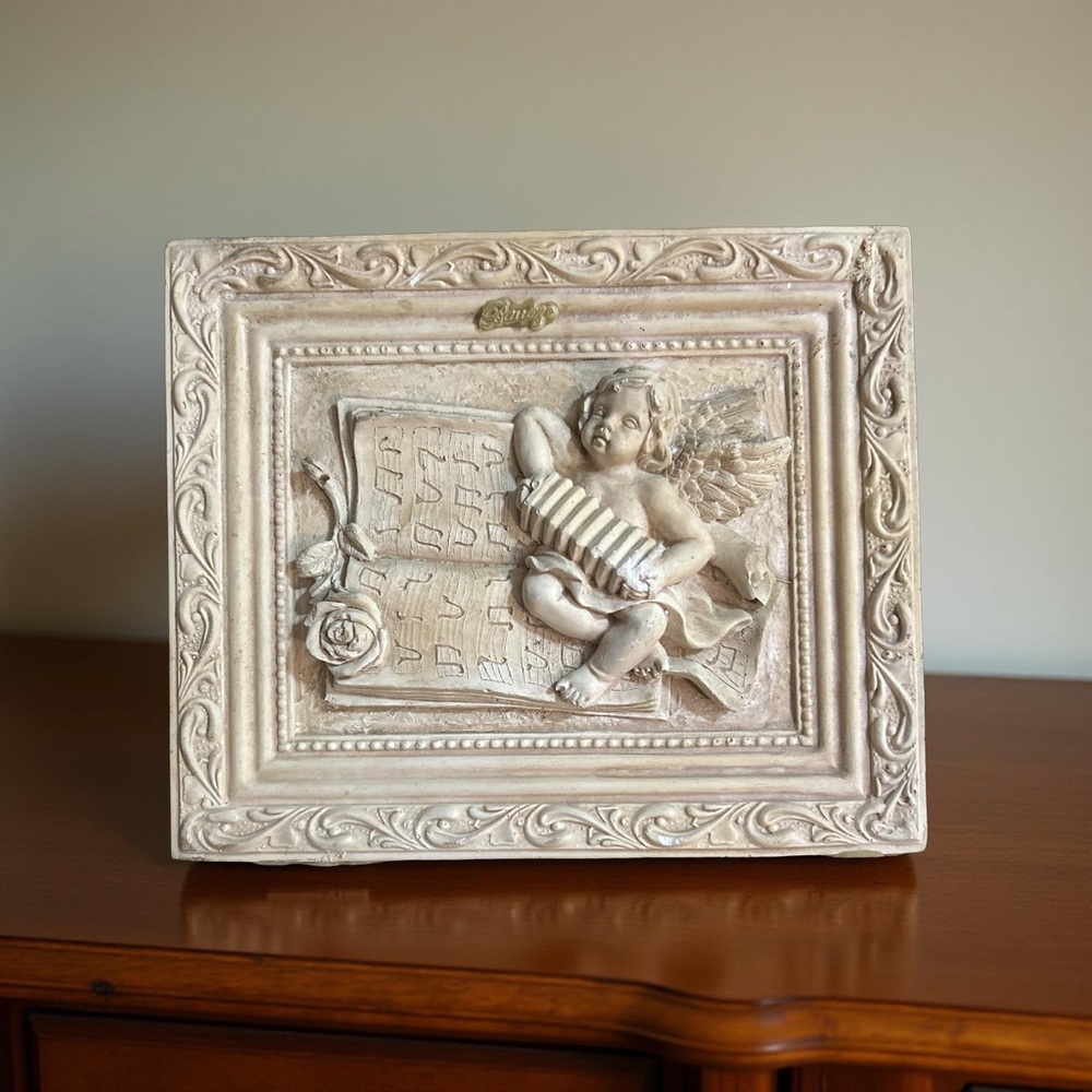 Vintage Barelli Italy Cherub Wall Plaque Accordion Cherub Angel 3D - Picture 13 of 16